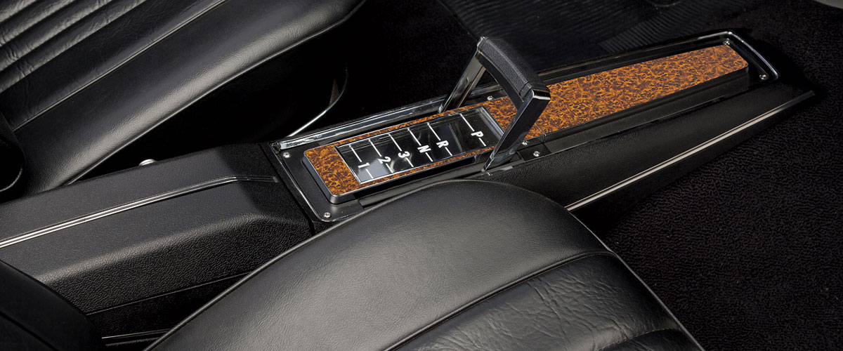 RESTOPARTS Console Kit, Center (Turbo) White Letters with Shifter Fits